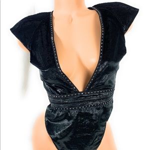 Victoria’s secrets black small teddy